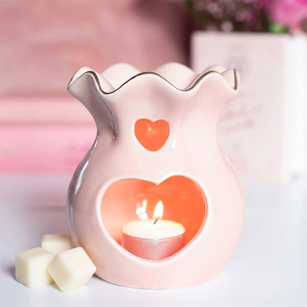 Ροζ μελτήρας με καρδιές και λευκά wax melts